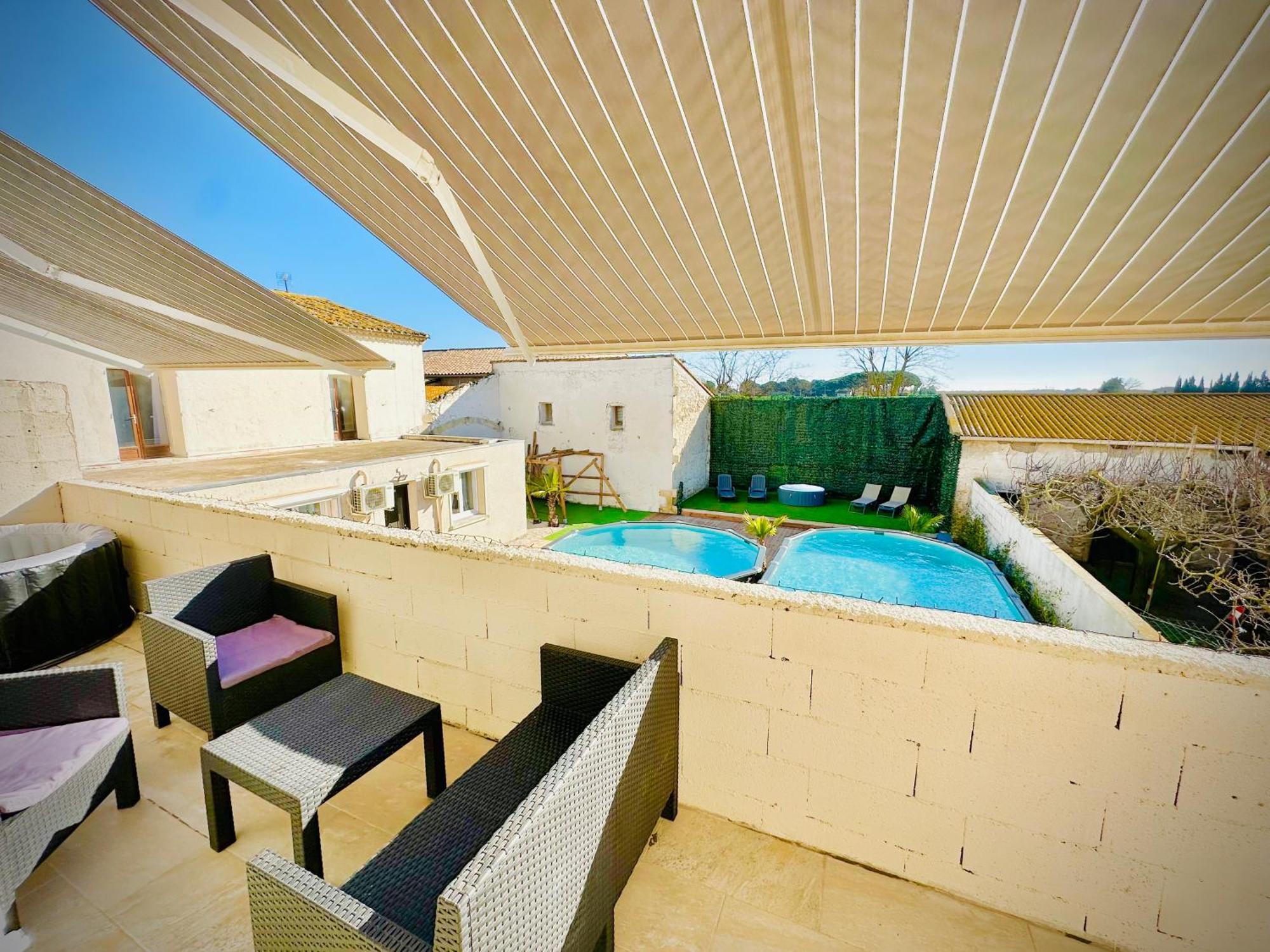 Les Appartements Du Mas - Emeraude Aigues-Mortes Exterior photo