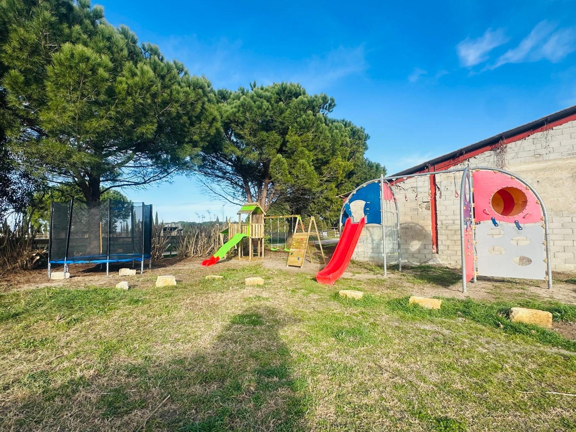 Les Appartements Du Mas - Emeraude Aigues-Mortes Exterior photo