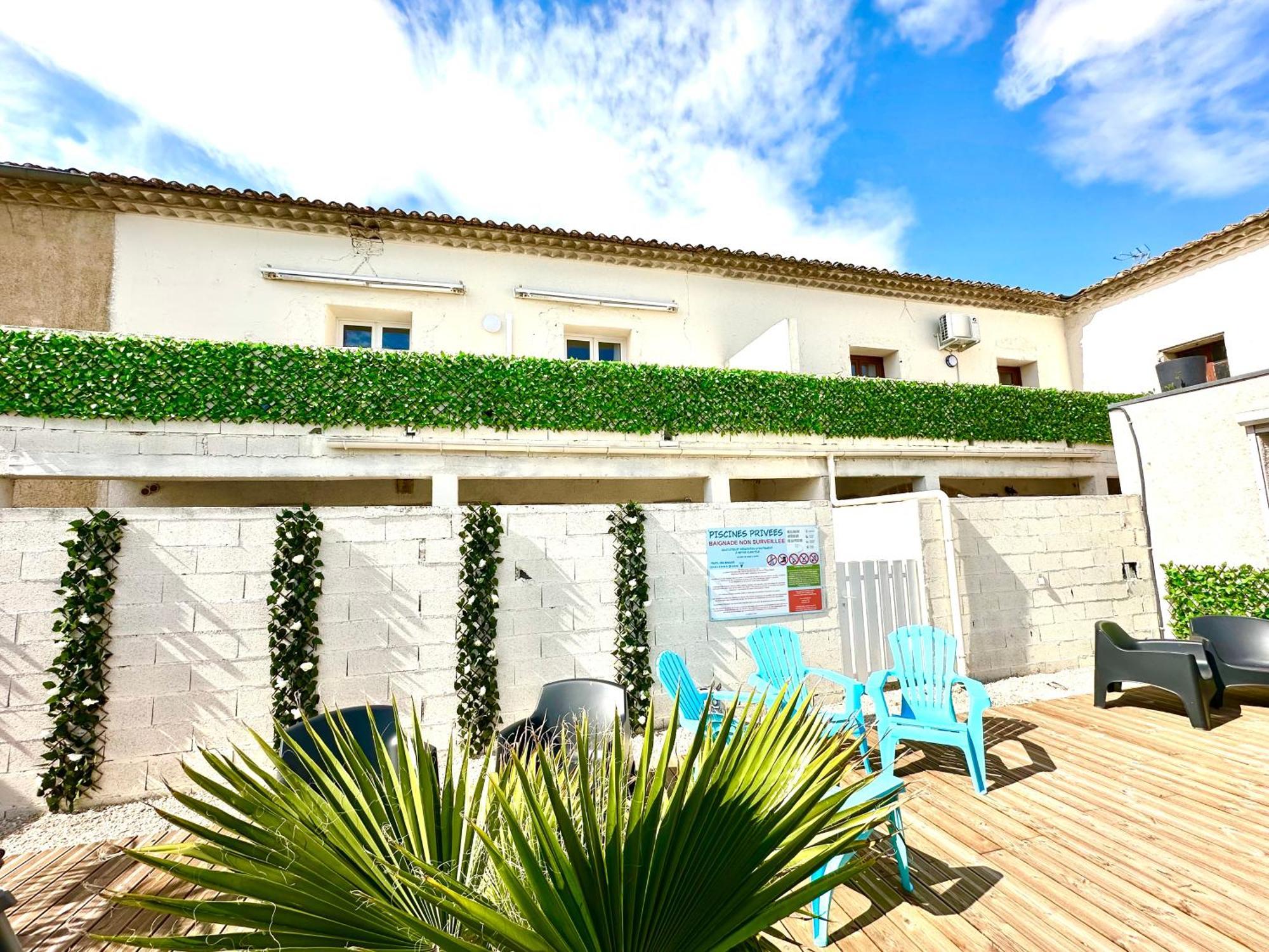 Les Appartements Du Mas - Emeraude Aigues-Mortes Exterior photo